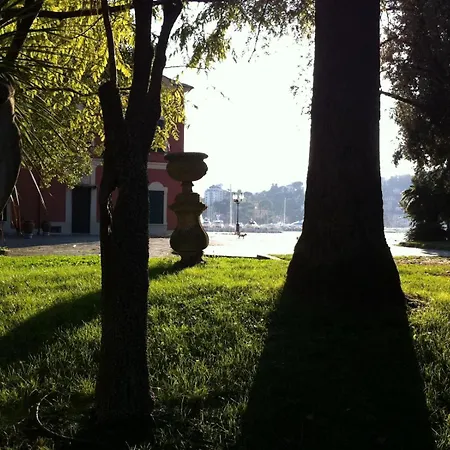 Bilocale-rapallo Lägenhet